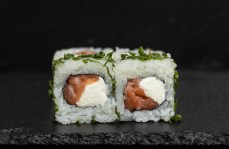 снежок с лососем